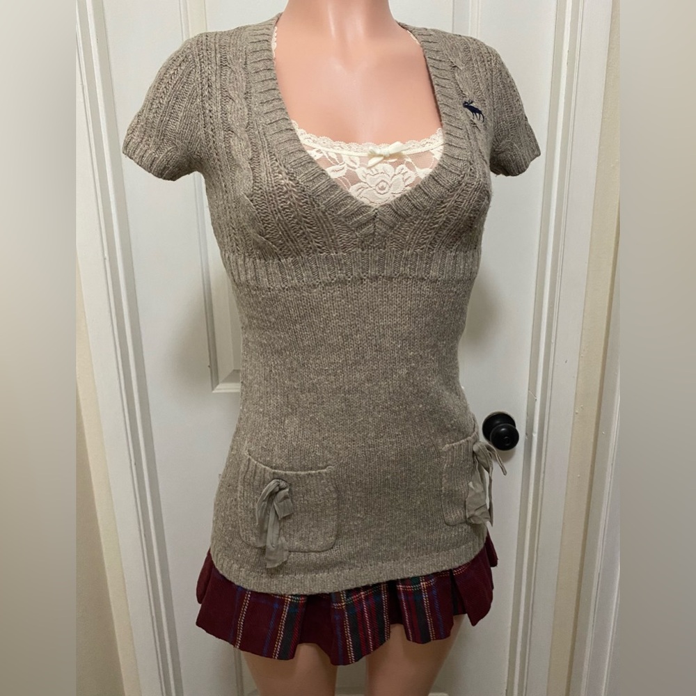 Y2k vintage Abercrombie taupe wool babydoll top